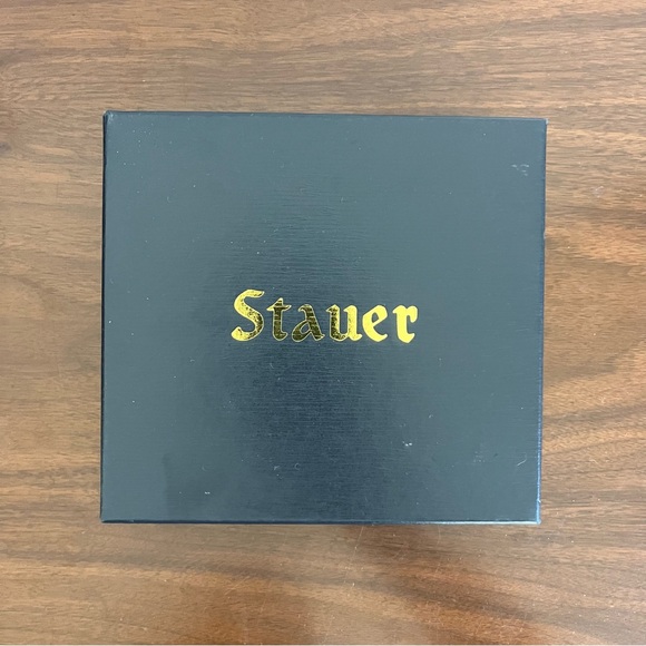 Stauer Cayman Emerald Necklace Green Precious Stones Gems 200 CTW Beautiful - Picture 6 of 8